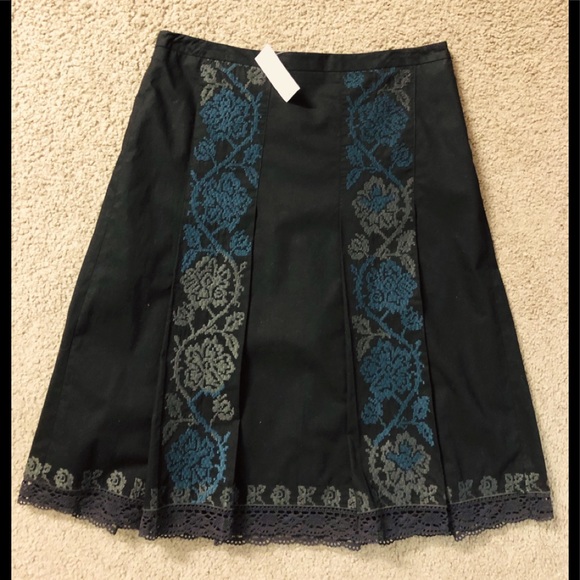 Ann Taylor LOFT Embroidered Lace Skirt 8 🌹New with Tags Workwear party casual - Picture 1 of 11